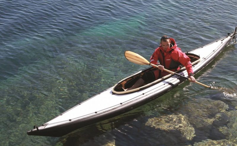 Kayak pliant Grand Narak 550 en mer
